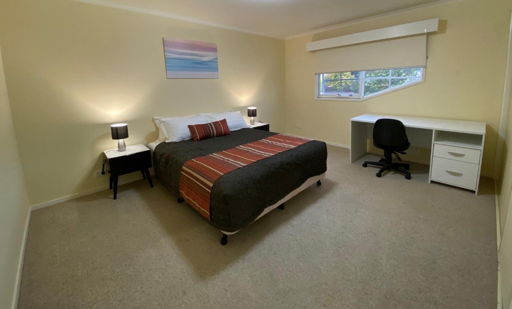 Redwood Manor Motel Apartments Γουόρναμπουλ Εξωτερικό φωτογραφία